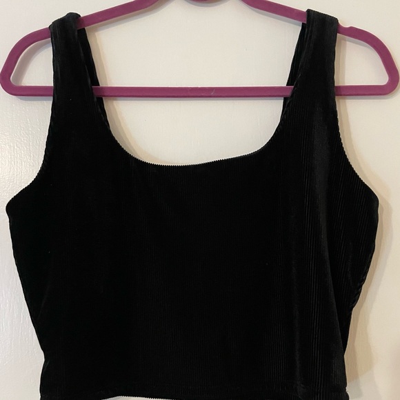 NWOT Vada Winter Black Ribbed Velvet Sz L - Picture 2 of 6